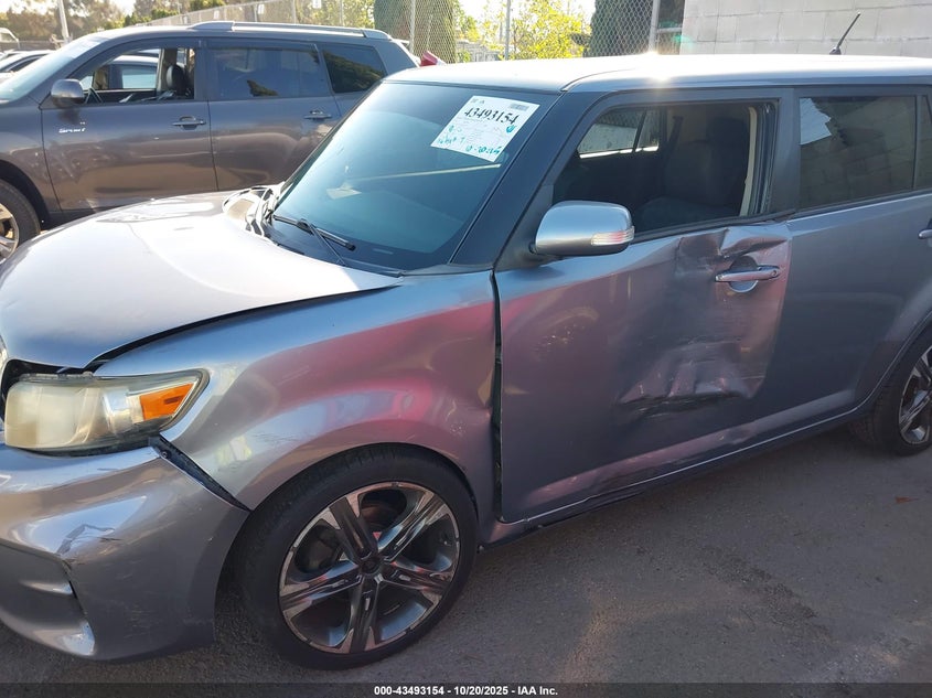 JTLZE4FEXCJ030211 2012 SCION XB photo no. 17