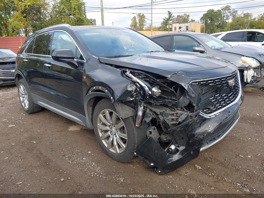 CADILLAC XT4 PREMIUM LUXURY