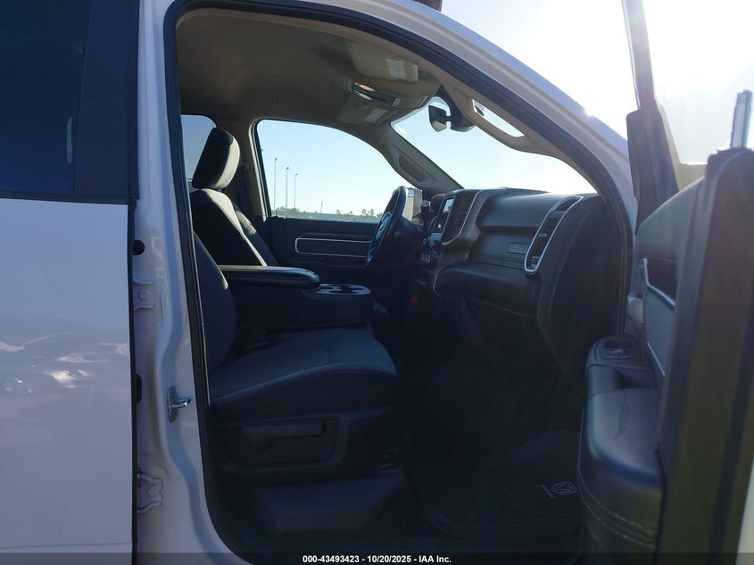 2019 RAM 2500 - 3C6UR5DL7KG587151