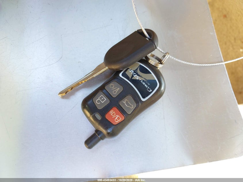 2006 Mercury Grand Marquis Gs VIN: 2MEFM74V96X606239 Lot: 43493433