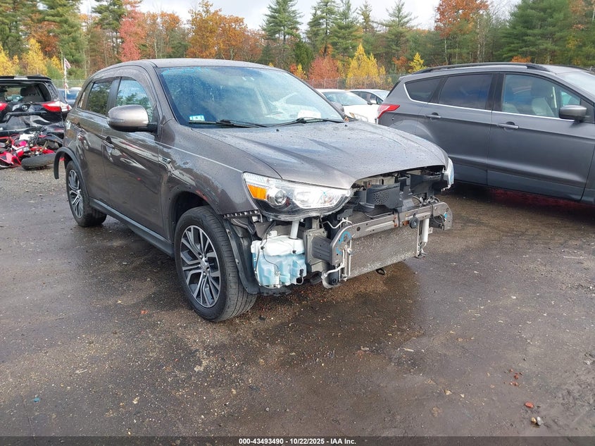 MITSUBISHI OUTLANDER SPORT 2.4 SE