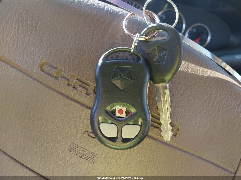 2000 Chrysler Cirrus Lxi VIN: 1C3EJ56H0YN119988 Lot: 43493494