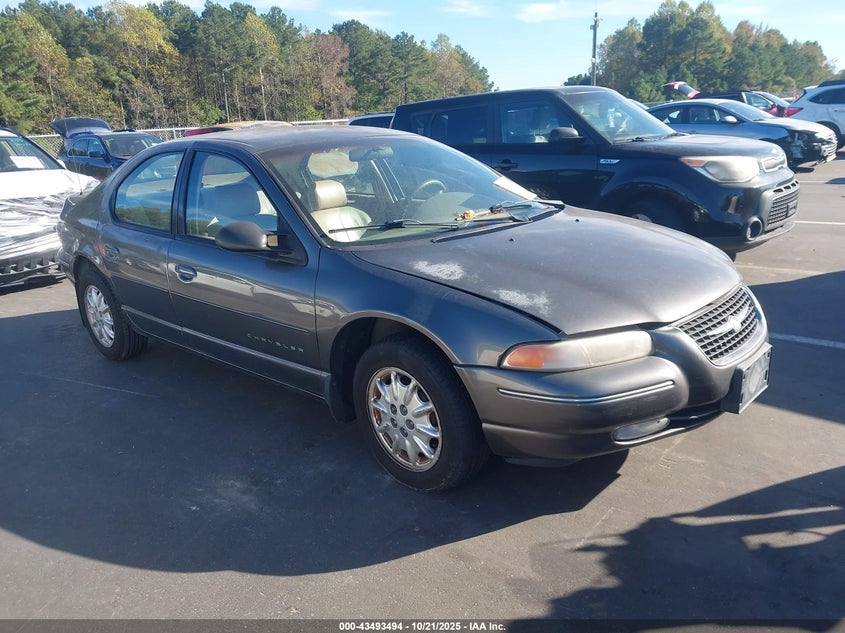1C3EJ56H0YN119988 CHRYSLER CIRRUS Photo 1