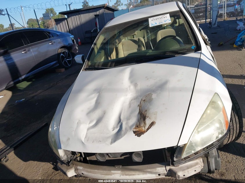 1HGCM66394A024952 2004 HONDA ACCORD photo no. 13