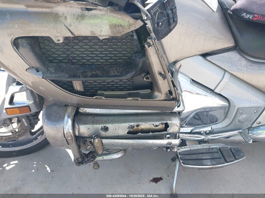 1HFSC47F26A512420 2006 HONDA GL1800C photo no. 9