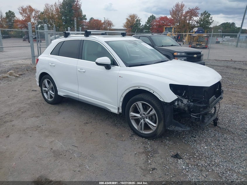 AUDI Q3 PREMIUM 45 TFSI S LINE QUATTRO TIPTRONIC