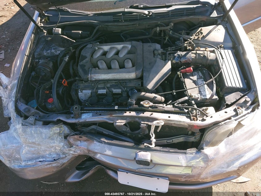 1HGCG1658YA095920 2000 HONDA ACCORD photo no. 10