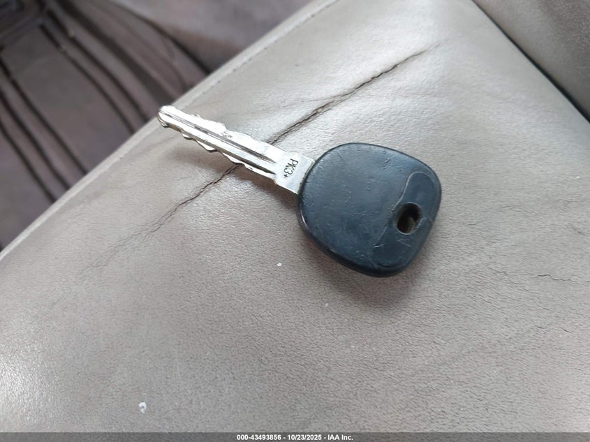 2003 Cadillac Cts Standard VIN: 1G6DM57N130147827 Lot: 43493856