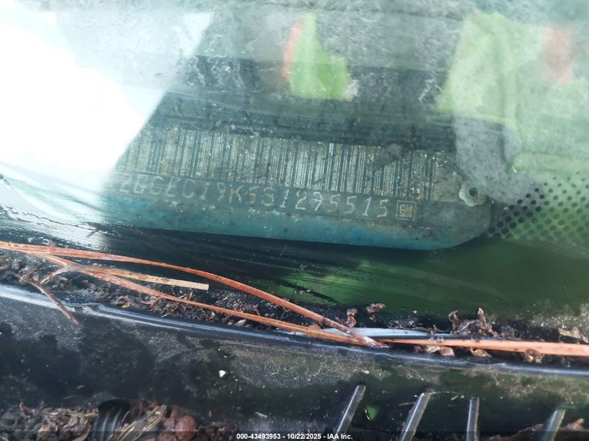 1995 Chevrolet Gmt-400 C1500 VIN: 2GCEC19K5S1295515 Lot: 43493953