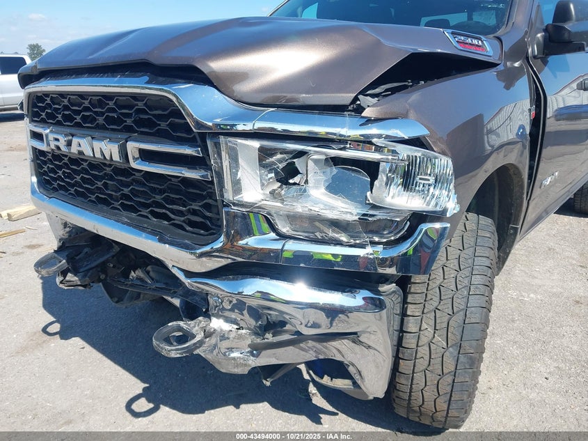 2021 RAM 2500 TRADESMAN  4X4 6'4 BOX 3C6UR5CJ2MG624237