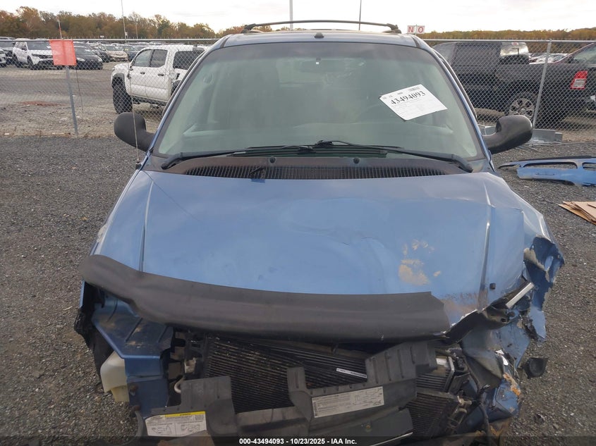 2007 Chrysler Town & Country Touring VIN: 2A4GP54LX7R157590 Lot: 43494093