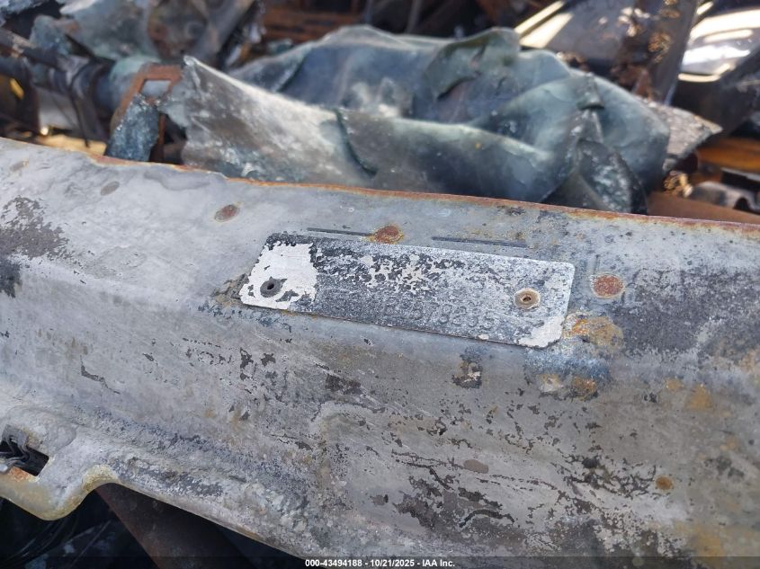 2011 Ford F-550 Chassis Xlt VIN: 1FDUF5GY1BEB78235 Lot: 43494188