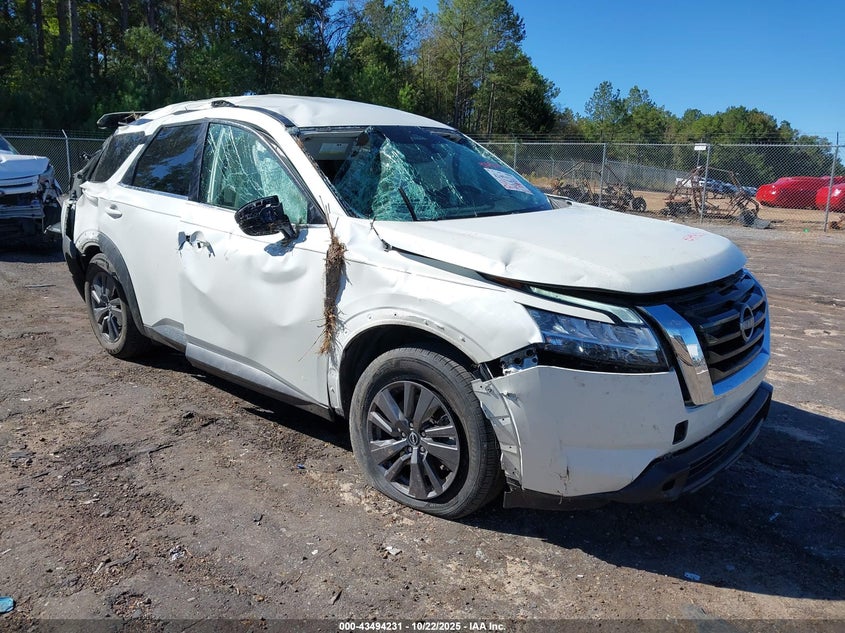 NISSAN PATHFINDER SV 2WD