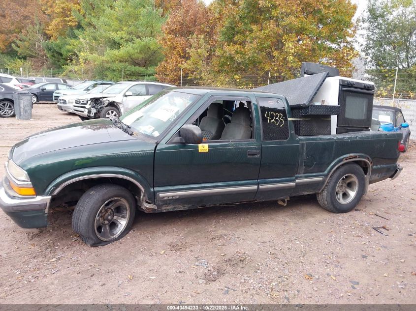 2002 Chevrolet S-10 Ls VIN: 1GCCS19W528156558 Lot: 43494233