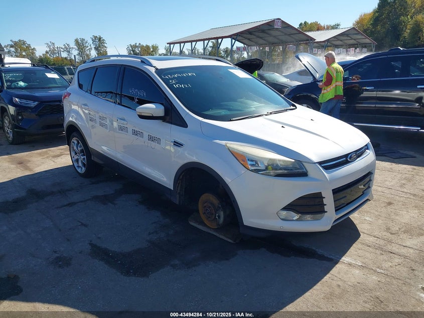 FORD ESCAPE TITANIUM