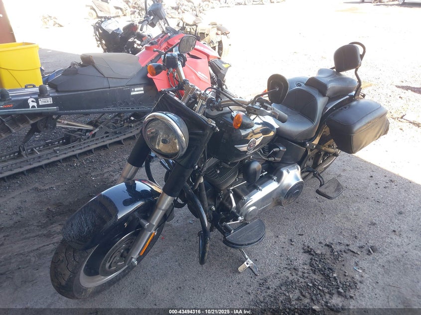 1HD1JN517AB027541 2010 HARLEY-DAVIDSON FAT BOY photo no. 2