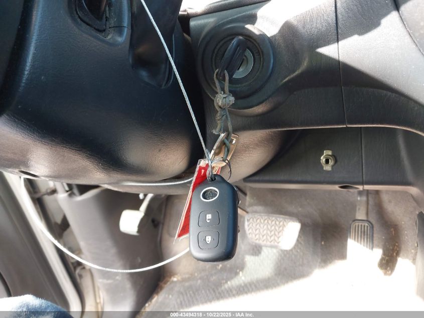 2004 Toyota Tundra Limited V8 VIN: 5TBDT48184S464937 Lot: 43494318