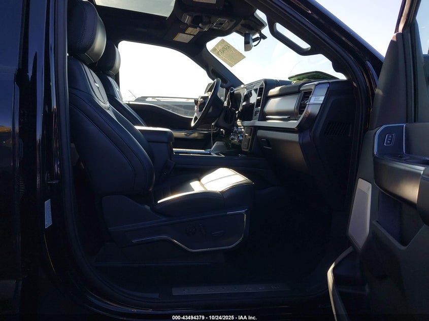 2025 Ford F-350 Platinum VIN: 1FT8W3BTXSEC99626 Lot: 43494379