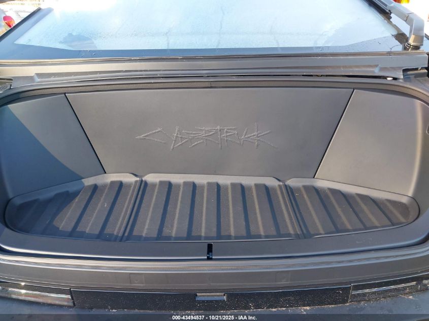 2025 Tesla Cybertruck All-Wheel Drive VIN: 7G2CEHED8SA066996 Lot: 43494537