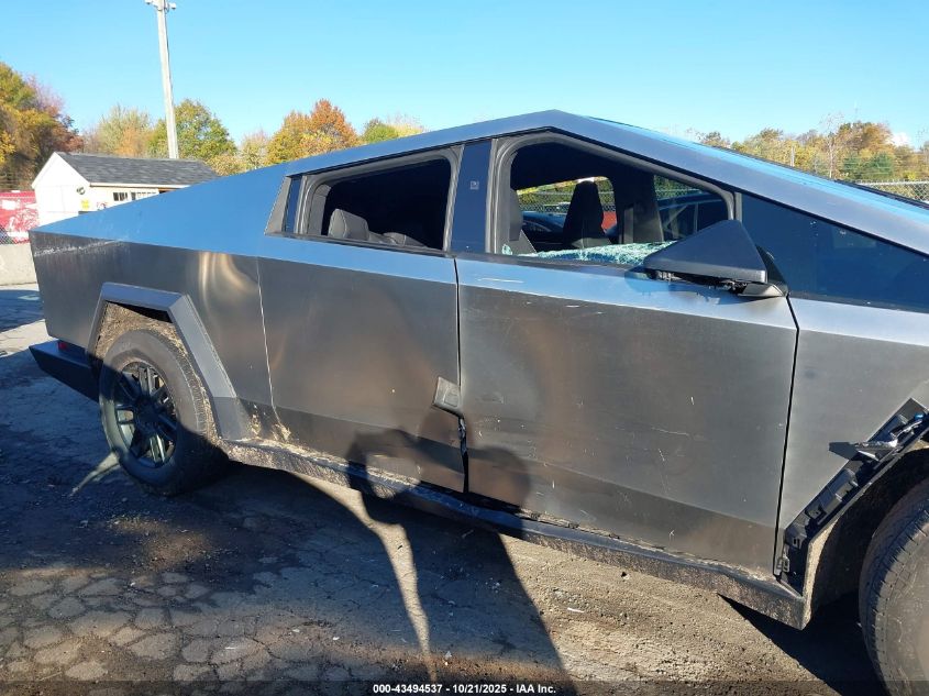 2025 Tesla Cybertruck All-Wheel Drive VIN: 7G2CEHED8SA066996 Lot: 43494537