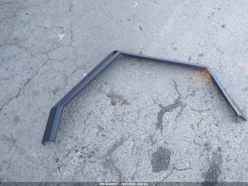 2025 Tesla Cybertruck All-Wheel Drive VIN: 7G2CEHED8SA066996 Lot: 43494537