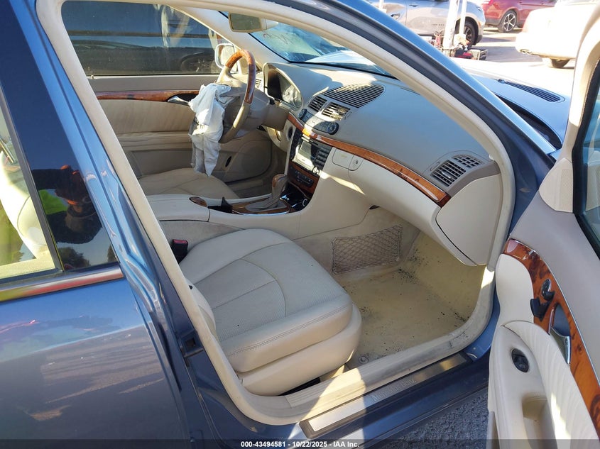 WDBUF65J93X111516 2003 MERCEDES-BENZ E-KLASSE photo no. 5