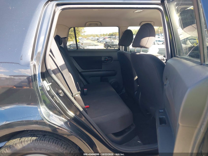 JTLZE4FE5A1105247 2010 SCION XB photo no. 8