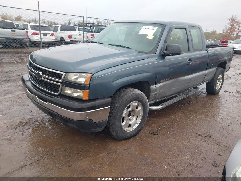1GCEK19Z67Z103212 2007 CHEVROLET SILVERADO photo no. 2