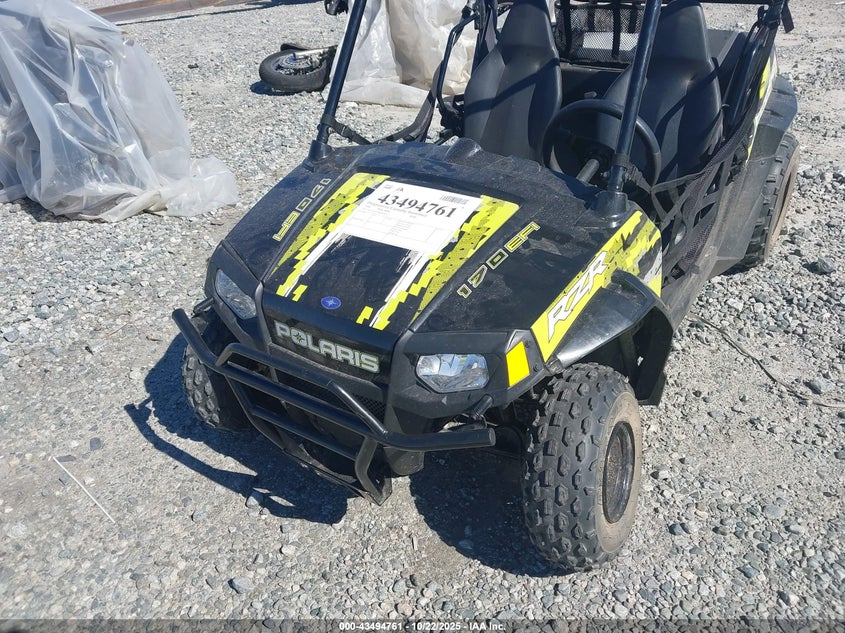 RF3YAV172JT023657 2018 POLARIS RZR photo no. 5