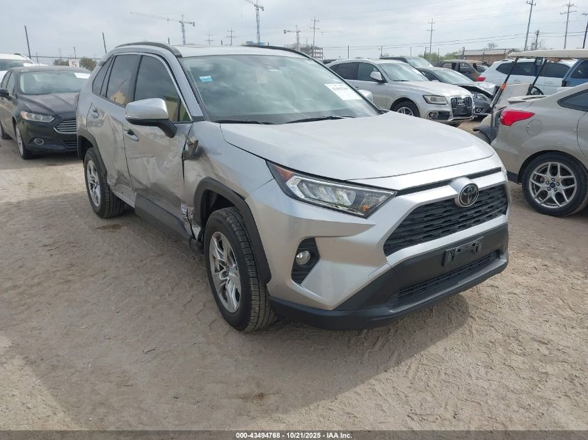 TOYOTA RAV4 XLE