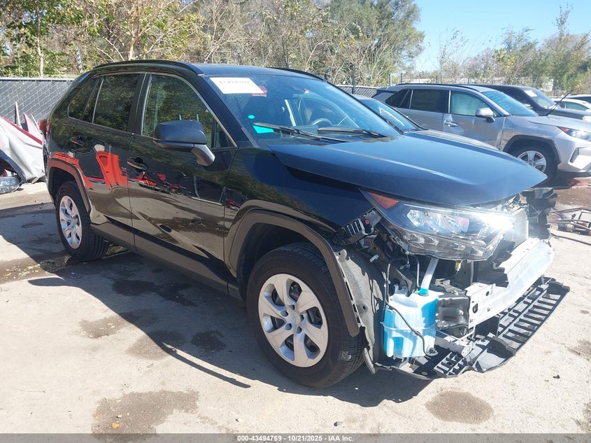 TOYOTA RAV4 LE
