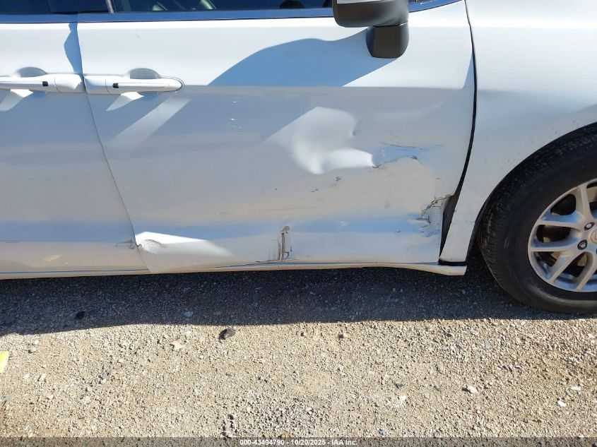 2020 Chrysler Voyager Lxi VIN: 2C4RC1DG1LR146980 Lot: 43494790