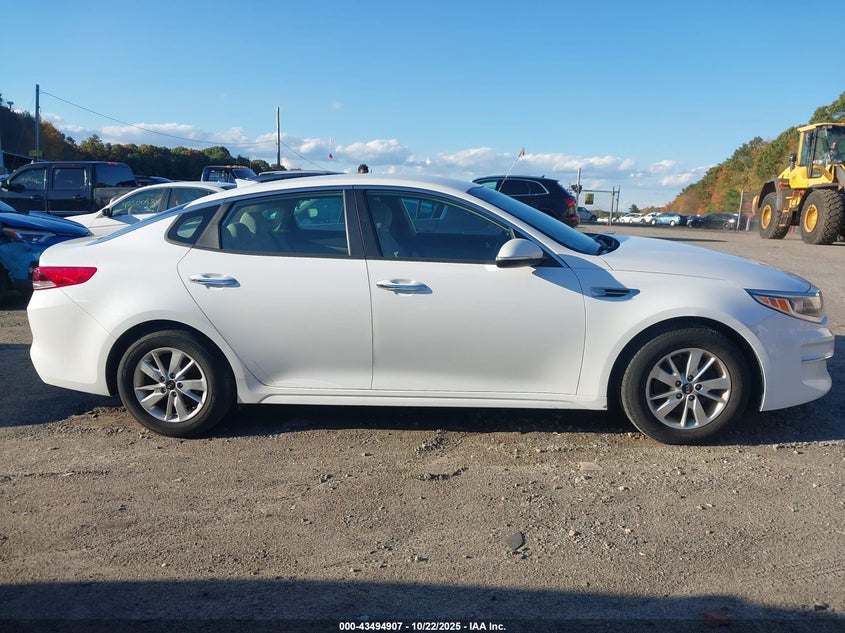 2017 KIA OPTIMA LX 5XXGT4L31HG171465