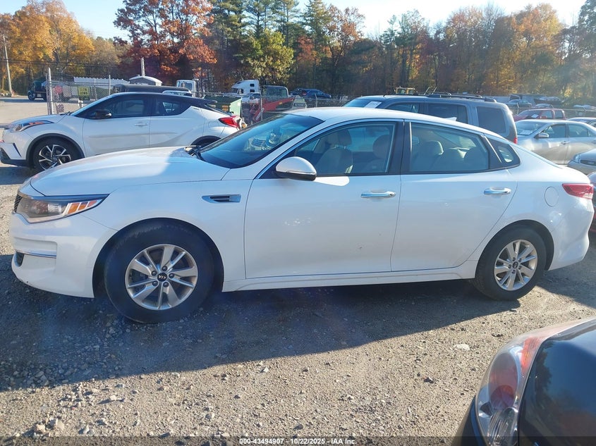 2017 KIA OPTIMA LX 5XXGT4L31HG171465