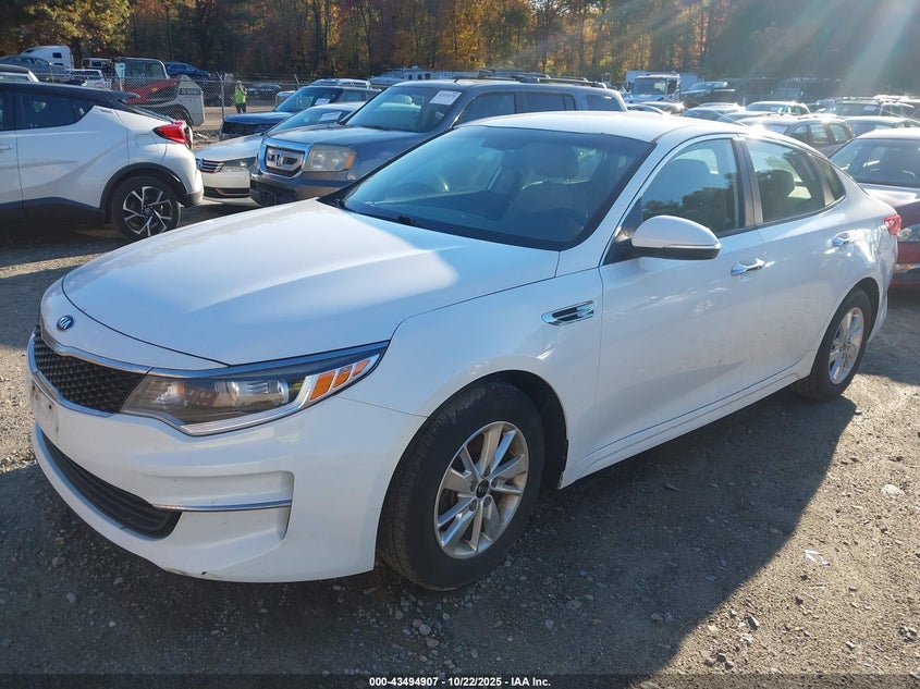2017 KIA OPTIMA LX 5XXGT4L31HG171465