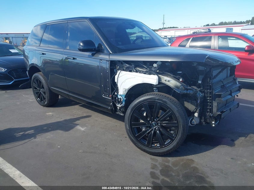LAND ROVER RANGE ROVER P400 SE