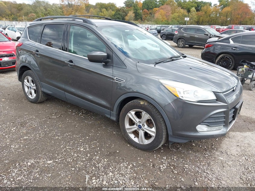 FORD ESCAPE SE