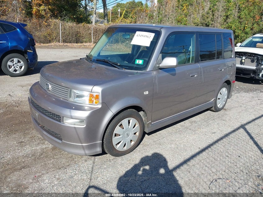 JTLKT334764114096 2006 SCION XB photo no. 2