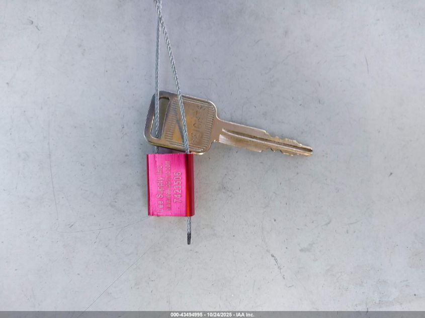 2003 Chevrolet Tracker Hard Top Base VIN: 2CNBJ13C036950979 Lot: 43494995