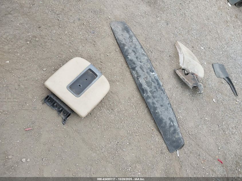 2007 GMC Yukon Slt VIN: 1GKFK13077J173769 Lot: 43495117