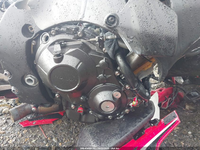 2018 Honda Cbr1000 Rr VIN: JH2SC771XJK100384 Lot: 43495131