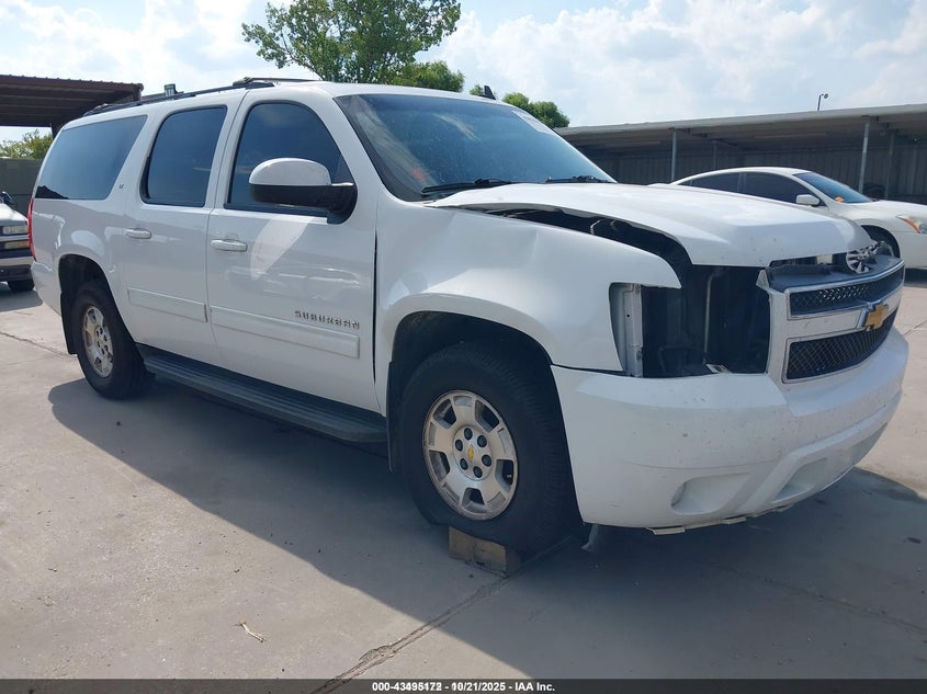 CHEVROLET SUBURBAN LT