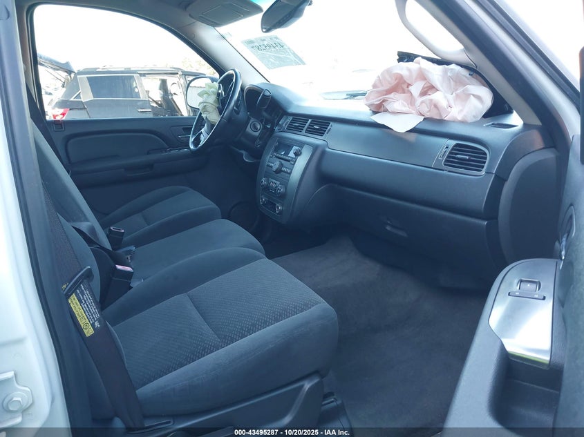 1GNFK13087R215130 2007 CHEVROLET TAHOE photo no. 5