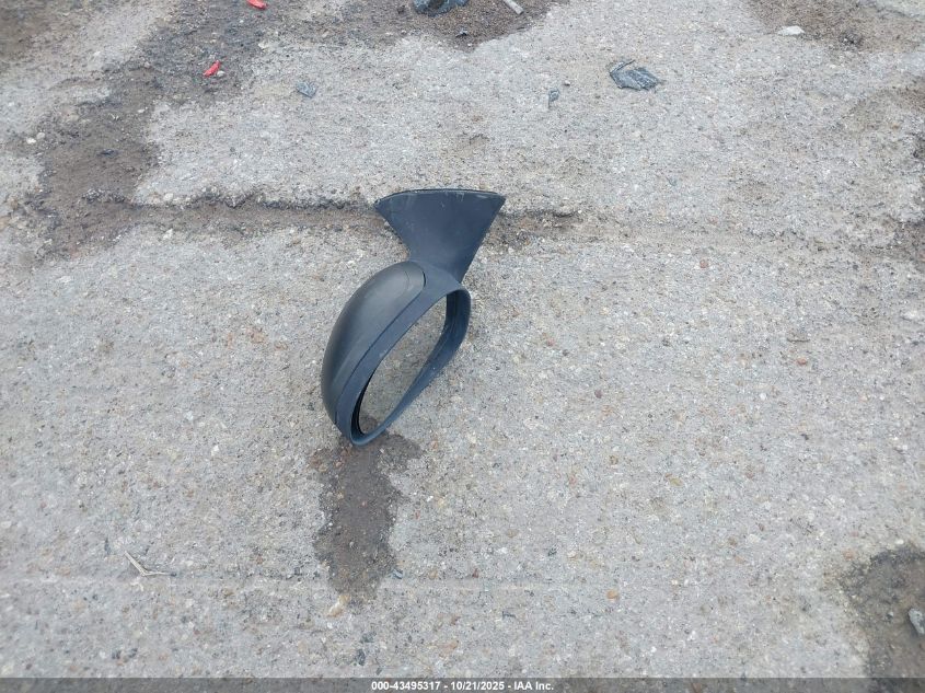 2005 Mercury Sable Gs VIN: 1MEFM50U25A633291 Lot: 43495317