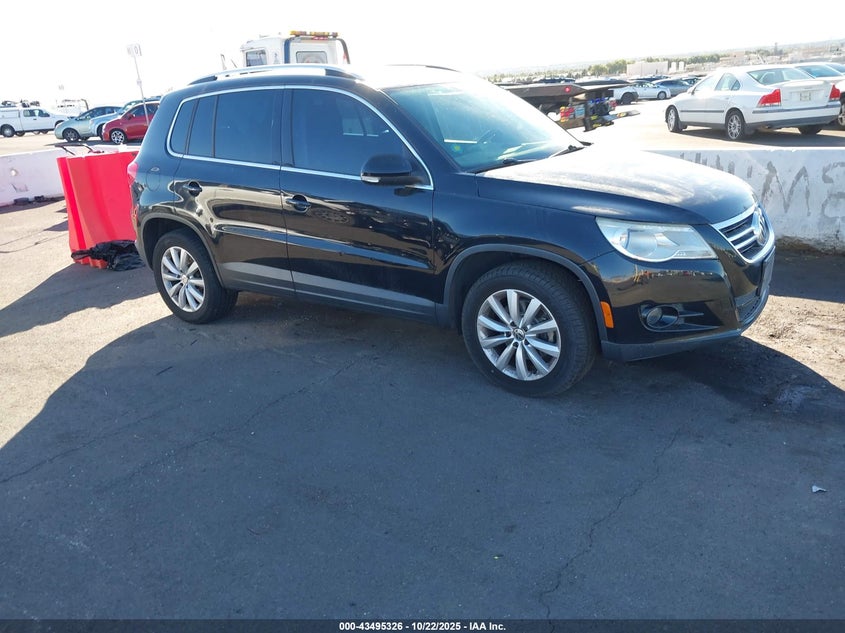 VOLKSWAGEN TIGUAN SE