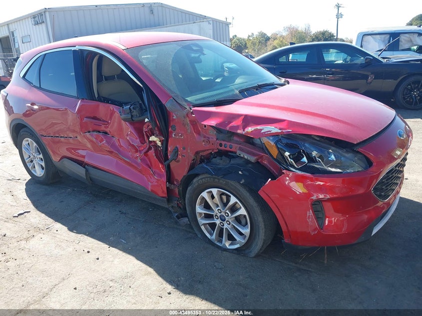 2020 FORD ESCAPE SE - 1FMCU0G66LUA06065