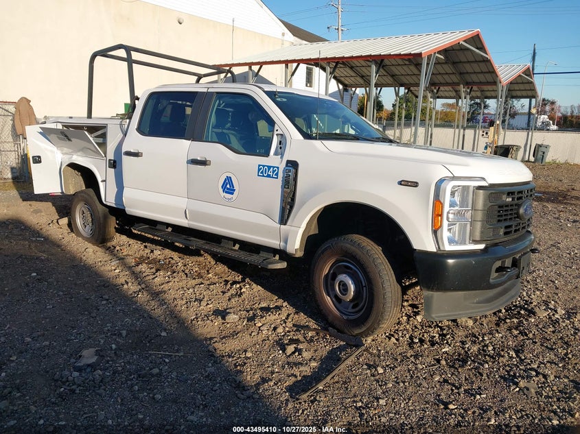 FORD F-250 XL