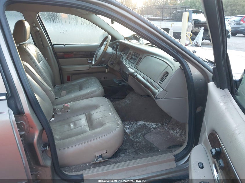 2MEHM75W65X670608 2005 MERCURY GRAND MARQUIS photo no. 5