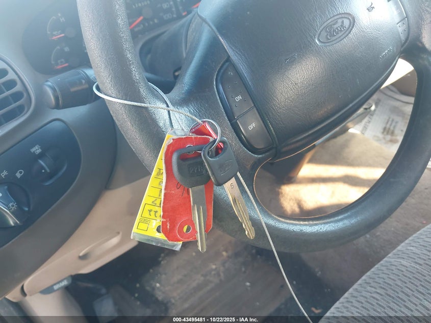 1997 Ford F-150 Lariat/Standard/Xl/Xlt VIN: 1FTDX1760VND14772 Lot: 43495481