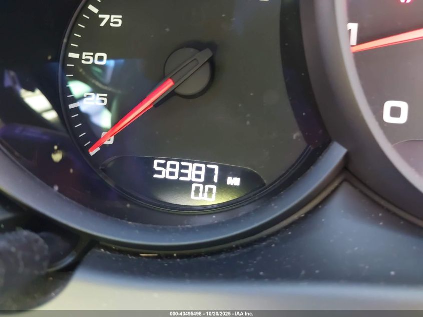 2019 Porsche Macan VIN: WP1AA2A52KLB04772 Lot: 43495498